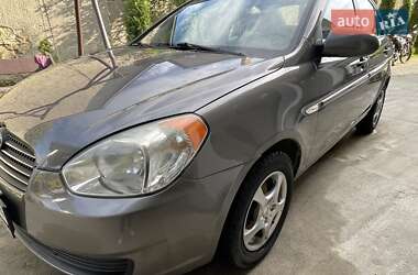 Седан Hyundai Accent 2008 в Хусті
