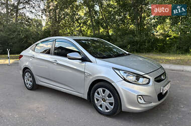 Седан Hyundai Accent 2012 в Киеве