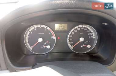 Седан Hyundai Accent 2008 в Варві