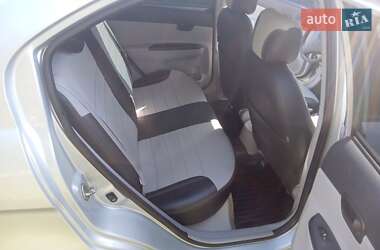 Седан Hyundai Accent 2008 в Варві