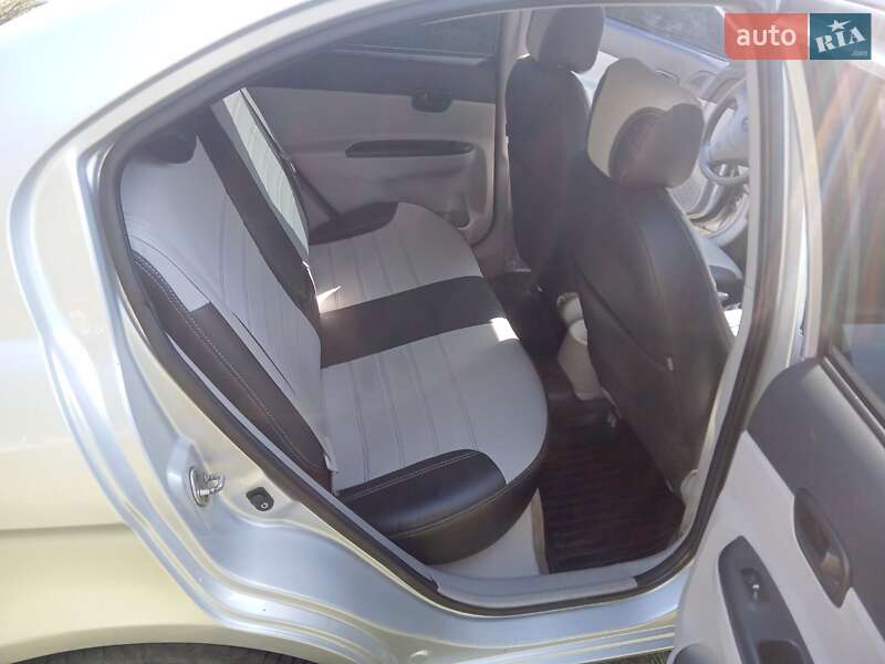 Седан Hyundai Accent 2008 в Варві