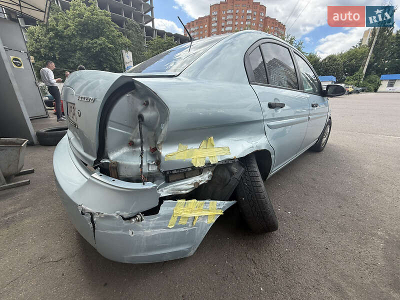 Седан Hyundai Accent 2007 в Киеве