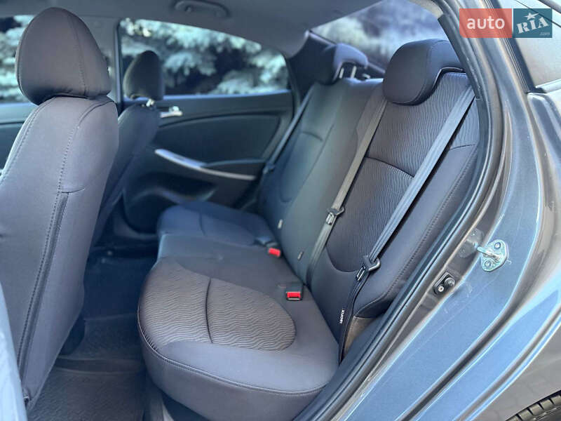 Седан Hyundai Accent 2012 в Черкассах