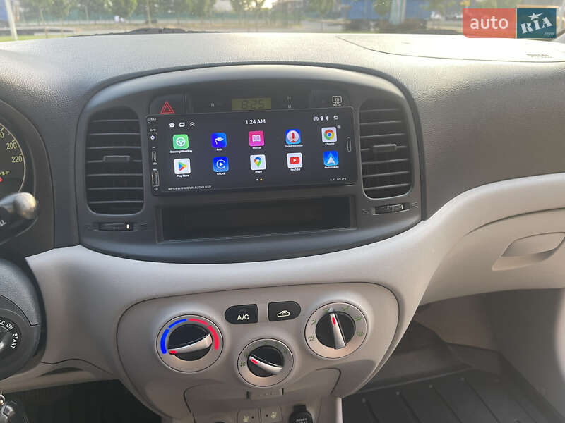 Седан Hyundai Accent 2007 в Киеве