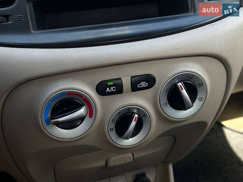 Седан Hyundai Accent 2006 в Одесі