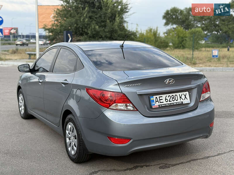 Седан Hyundai Accent 2019 в Днепре