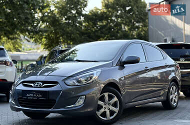 Седан Hyundai Accent 2011 в 