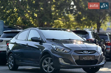 Седан Hyundai Accent 2011 в 
