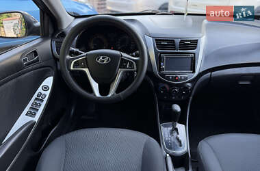 Седан Hyundai Accent 2011 в 