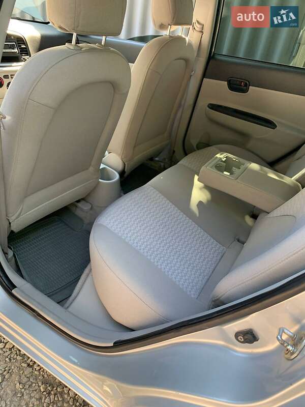 Седан Hyundai Accent 2008 в Запорожье