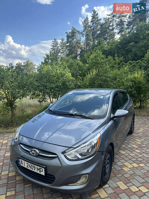 Хетчбек Hyundai Accent 2017 в Києві фото 3 Хетчбек Hyundai Accent 2017 в Києві