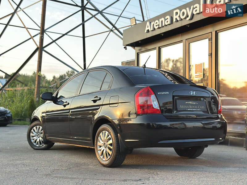 Седан Hyundai Accent 2008 в Харькове