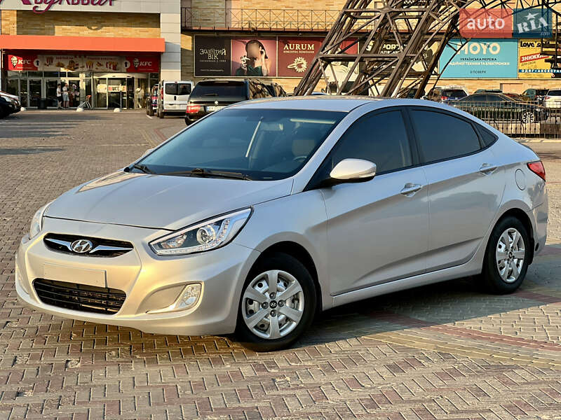 Hyundai Accent 2016