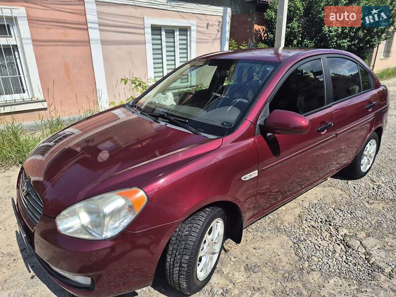 Hyundai Accent 2009