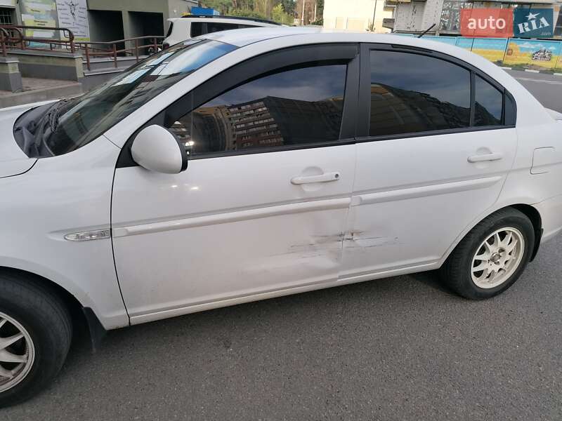 Седан Hyundai Accent 2008 в Харькове