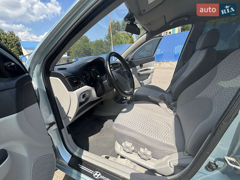 Седан Hyundai Accent 2010 в Запоріжжі