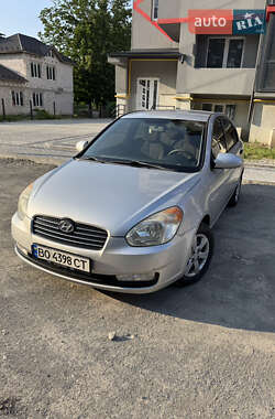 Седан Hyundai Accent 2008 в Борщеве
