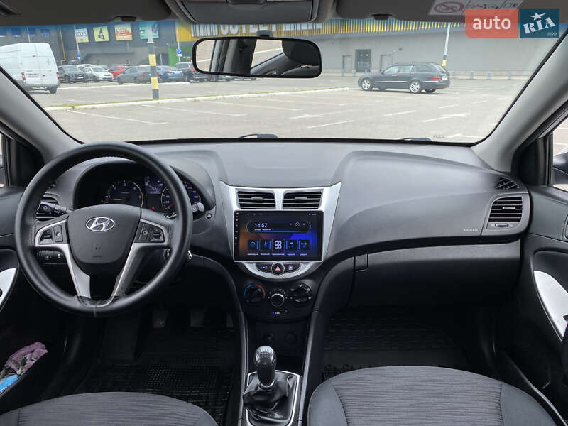 Седан Hyundai Accent 2018 в Києві