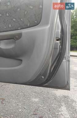 Лифтбек Hyundai Accent 2000 в 