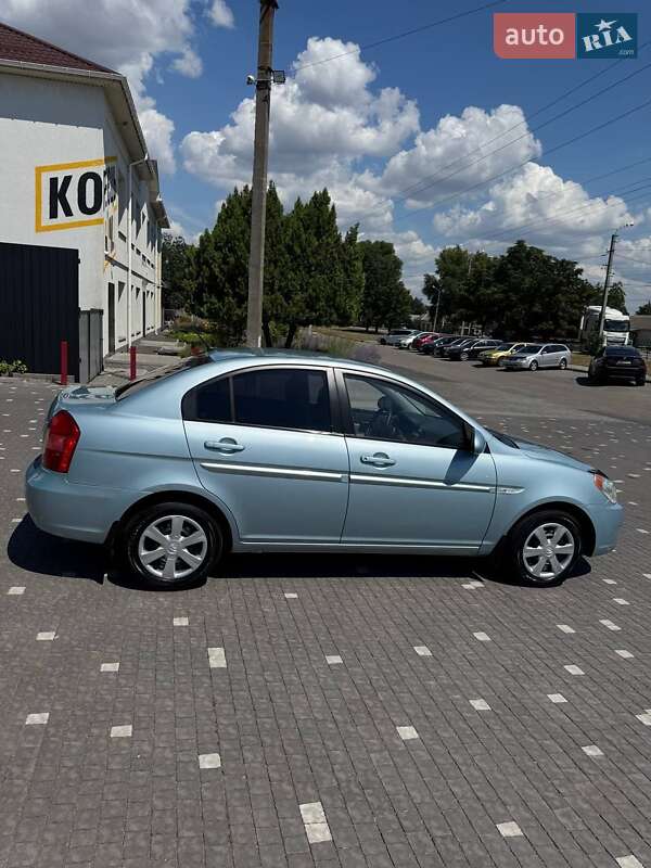 Седан Hyundai Accent 2009 в Кременчуге
