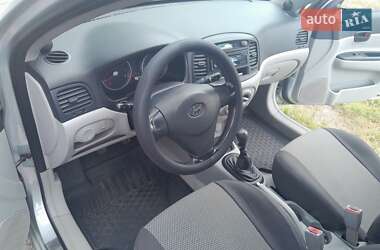 Седан Hyundai Accent 2009 в 