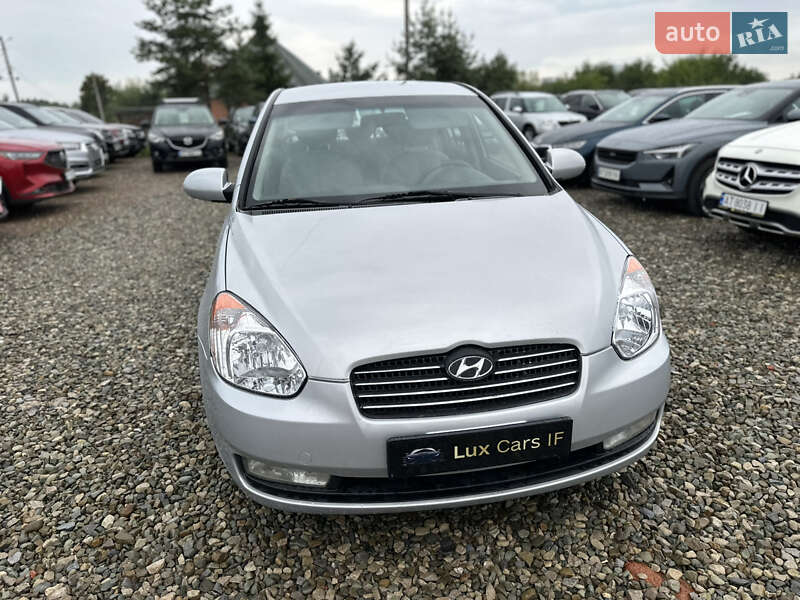 Хэтчбек Hyundai Accent 2008 в Ивано-Франковске