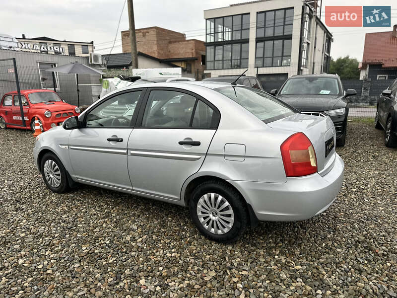 Хэтчбек Hyundai Accent 2008 в Ивано-Франковске