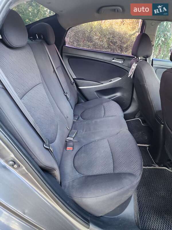 Седан Hyundai Accent 2011 в Харкові