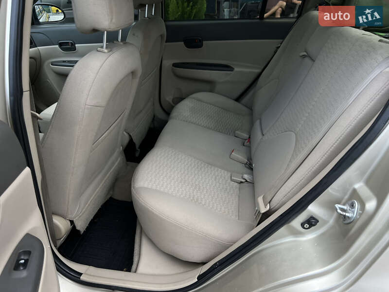 Седан Hyundai Accent 2008 в Одесі