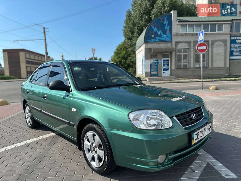 Hyundai Accent 2005