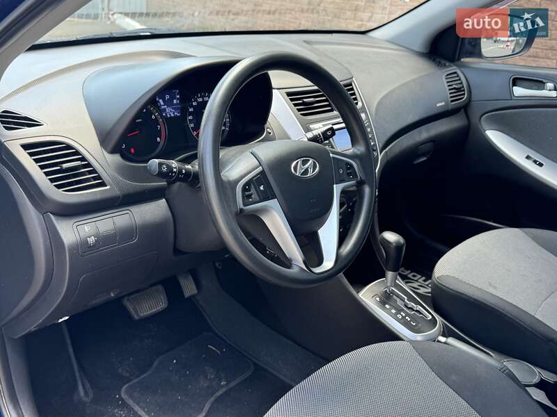 Седан Hyundai Accent 2013 в Одессе