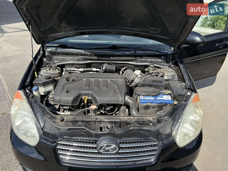 Седан Hyundai Accent 2008 в Чернігові