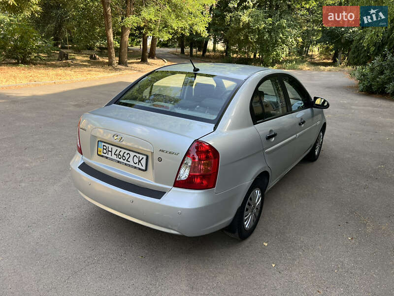 Седан Hyundai Accent 2008 в Одесі