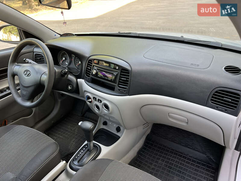 Седан Hyundai Accent 2008 в Одесі