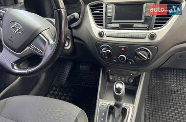 Седан Hyundai Accent 2017 в 
