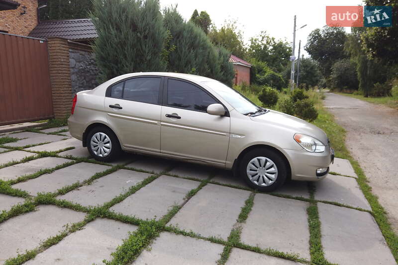 Hyundai Accent 2008