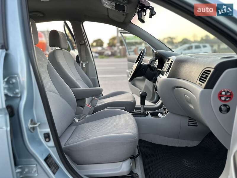 Хэтчбек Hyundai Accent 2008 в Одессе