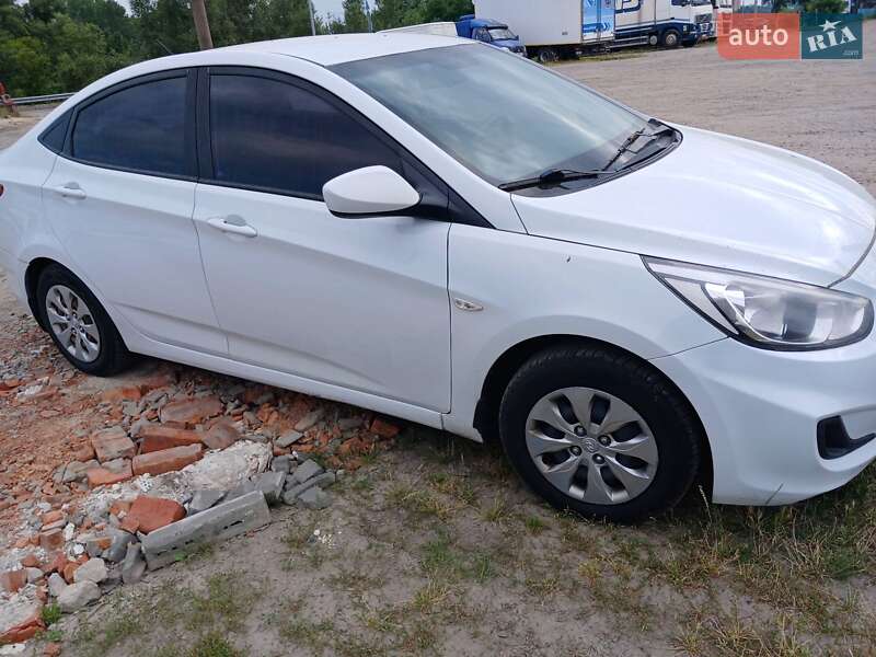 Hyundai Accent 2017