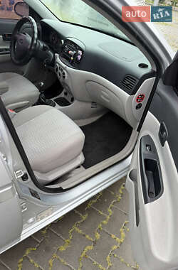 Седан Hyundai Accent 2008 в 