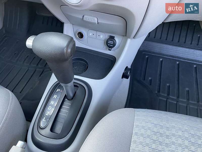 Седан Hyundai Accent 2008 в Путивле