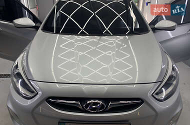 Седан Hyundai Accent 2013 в Києві