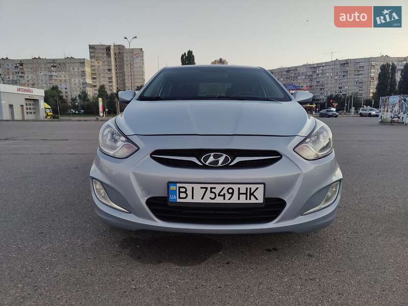 Седан Hyundai Accent 2011 в Харькове
