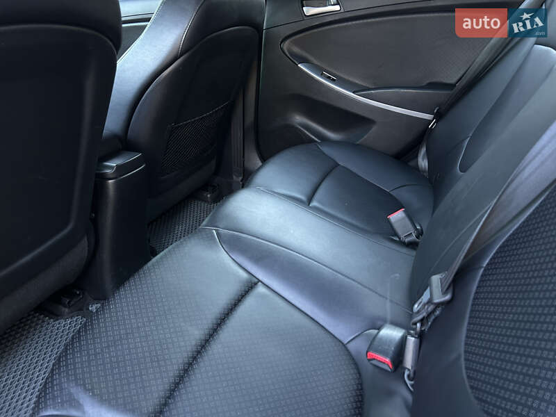 Седан Hyundai Accent 2016 в Миколаєві