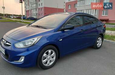 Седан Hyundai Accent 2013 в Вінниці