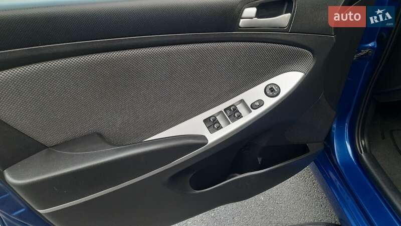 Седан Hyundai Accent 2013 в Виннице