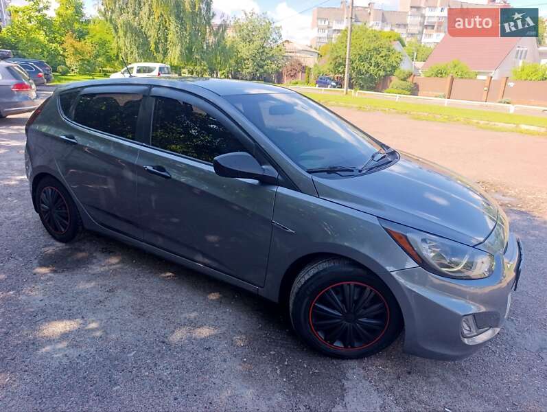 Хэтчбек Hyundai Accent 2014 в Борисполе