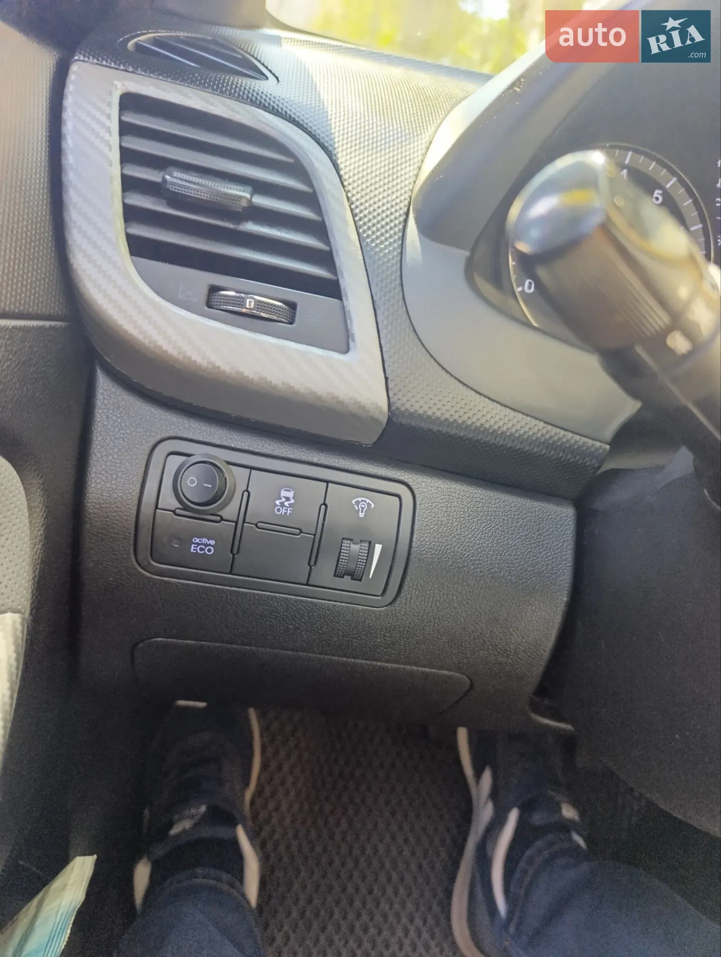 2014 Hyundai Accent - мініатюра 17