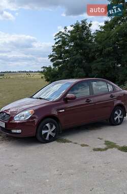 Седан Hyundai Accent 2007 в Чернигове
