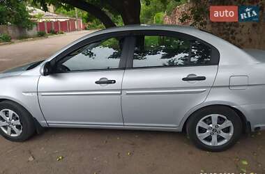 Седан Hyundai Accent 2007 в Кривому Розі