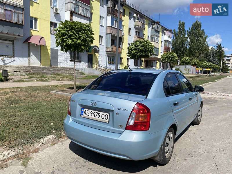 Hyundai Accent 2008